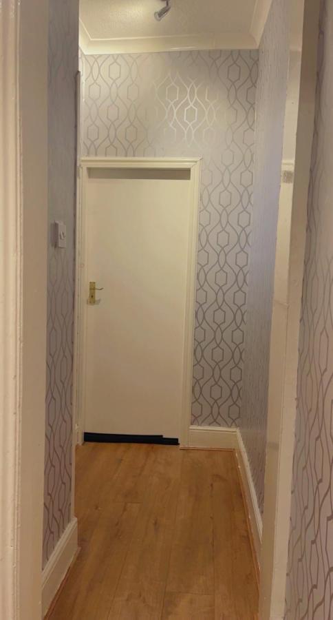 Manchester Old Trafford Apartment ภายนอก รูปภาพ
